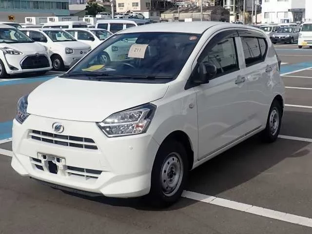 Daihatsu Mira e:S LA350S 2021